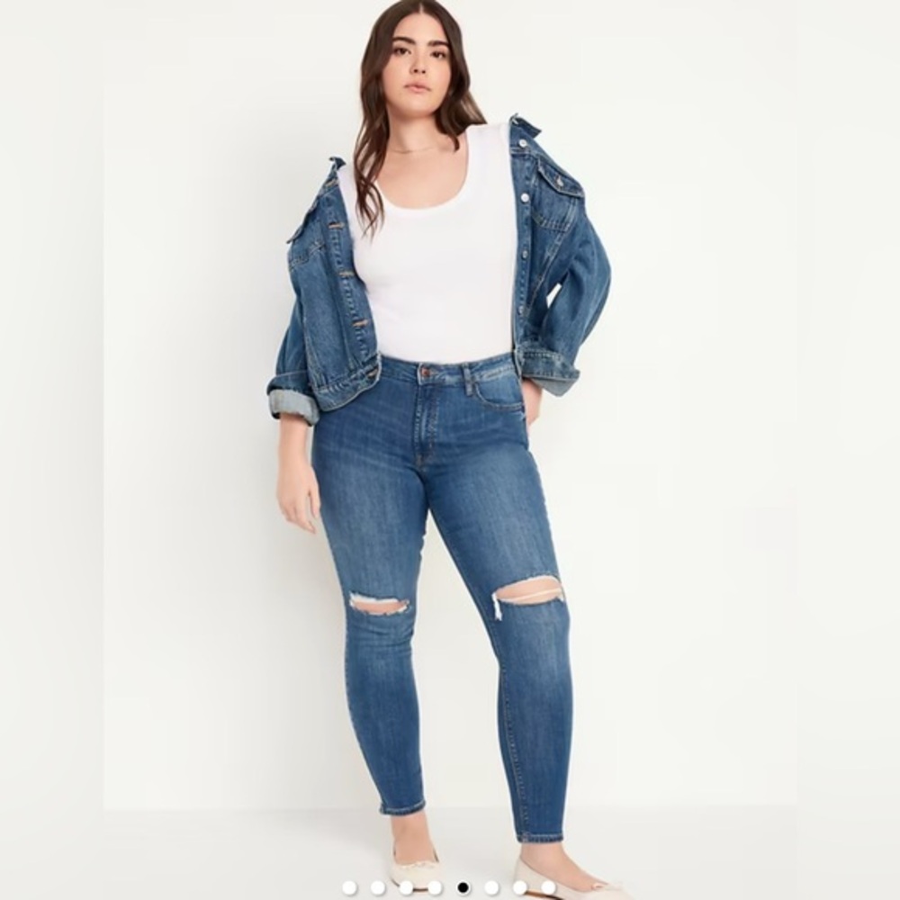 NEW…Old Navy High-Waisted Rockstar Super-Skinny Jeans